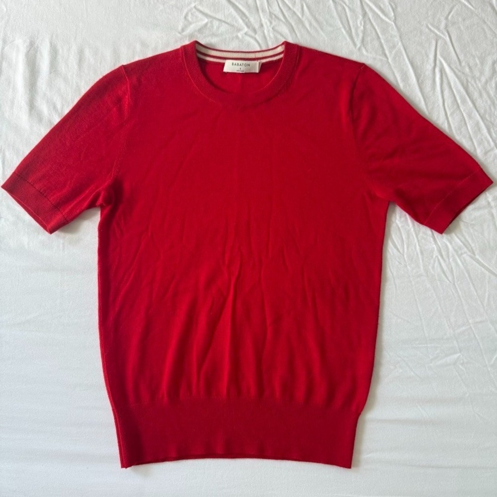 Aritzia Babaton Short sleeve Merino Wool red sweater knit Sz small quiet luxury